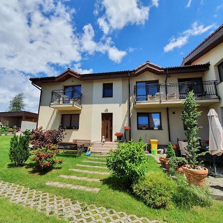 Privat Bartky Vrbov Exterior foto