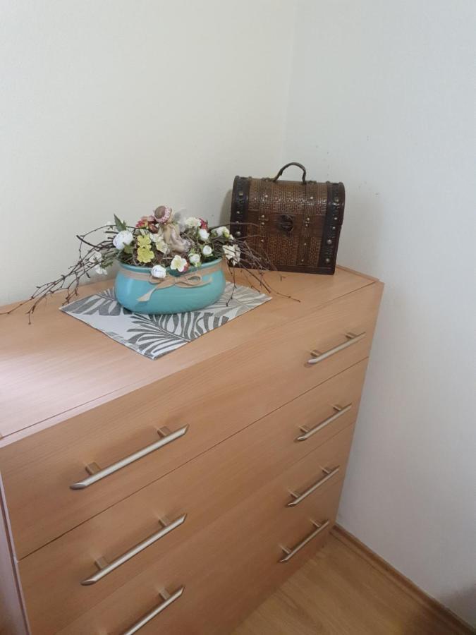 Privat Bartky Vrbov Exterior foto