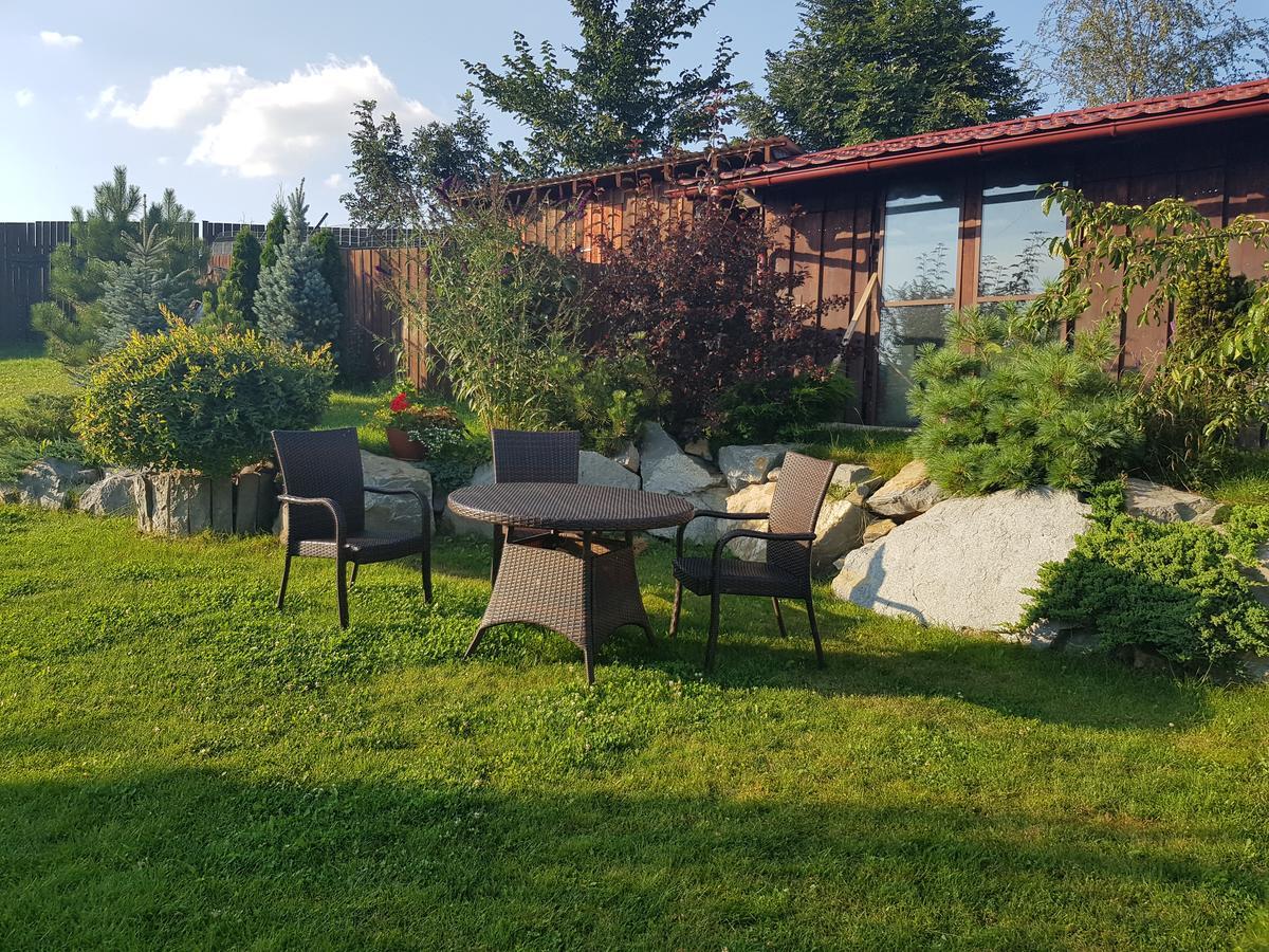 Privat Bartky Vrbov Exterior foto
