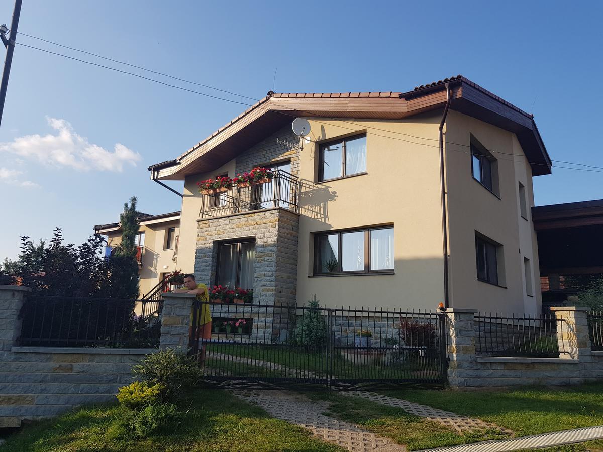 Privat Bartky Vrbov Exterior foto